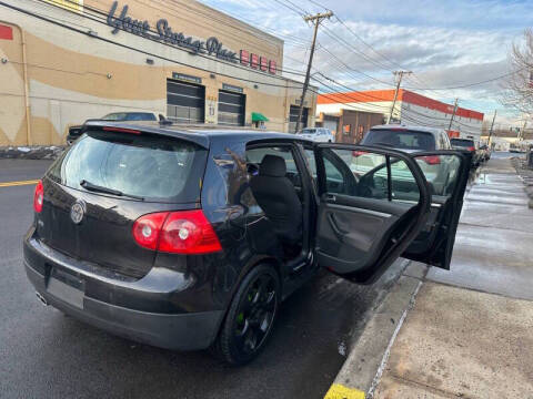 2005 Nissan Pathfinder SE