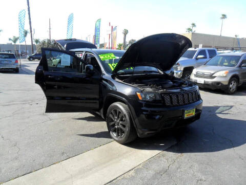 2017 Jeep Grand Cherokee Altitude
