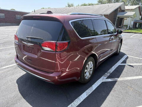 2018 Chrysler Pacifica Touring L