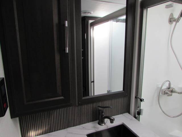 2025 KEYSTONE A 378BH