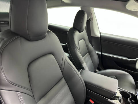 2019 Tesla Model 3 Mid Range