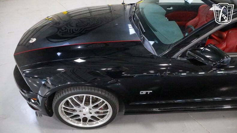 2005 Ford Mustang