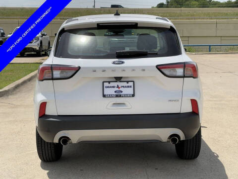 2022 Ford Escape S