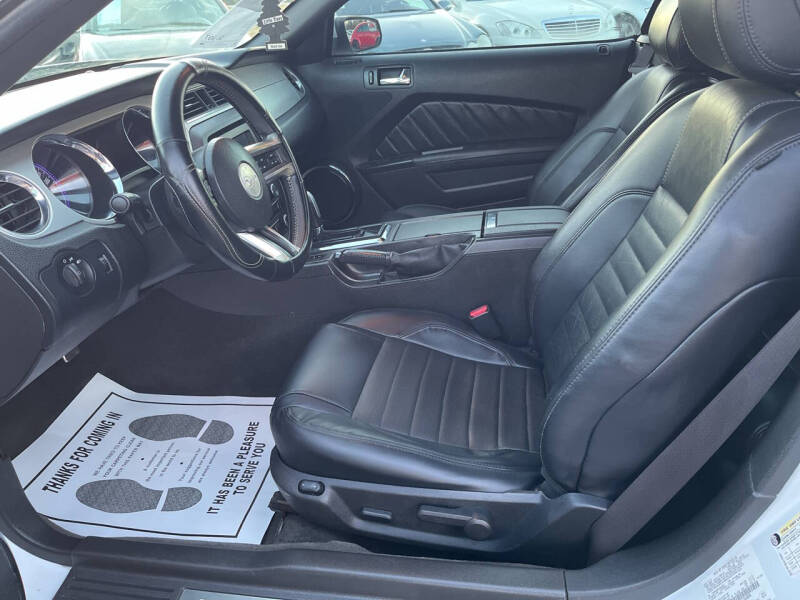 2014 Ford Mustang V6 Premium
