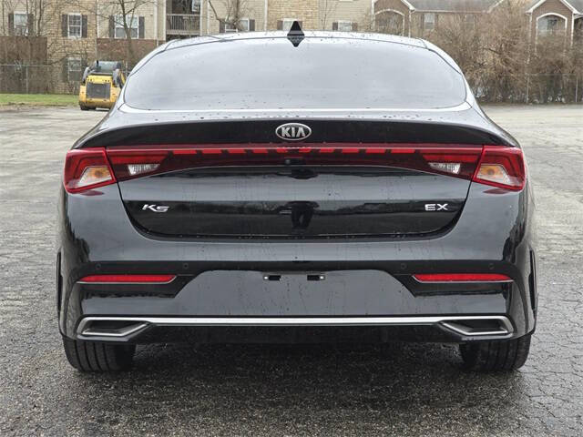 2021 Kia K5 EX photo 19