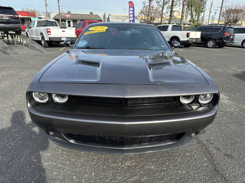2020 Dodge Challenger SXT