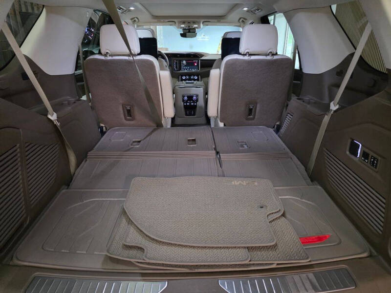 2023 GMC Yukon Denali