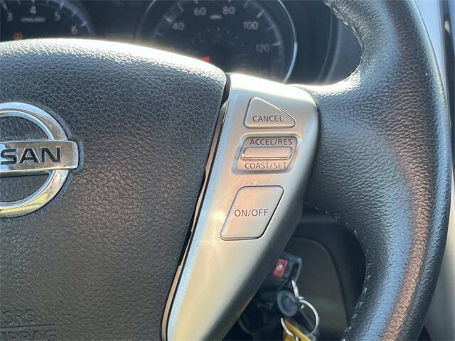 2017 Nissan Versa 1.6 SV