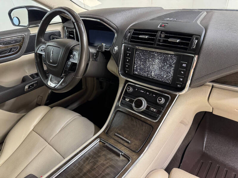 2019 Lincoln Continental Reserve