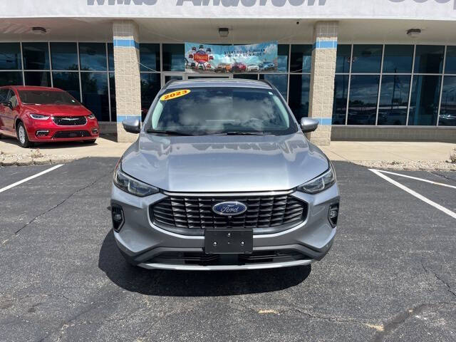 2023 Ford Escape Platinum