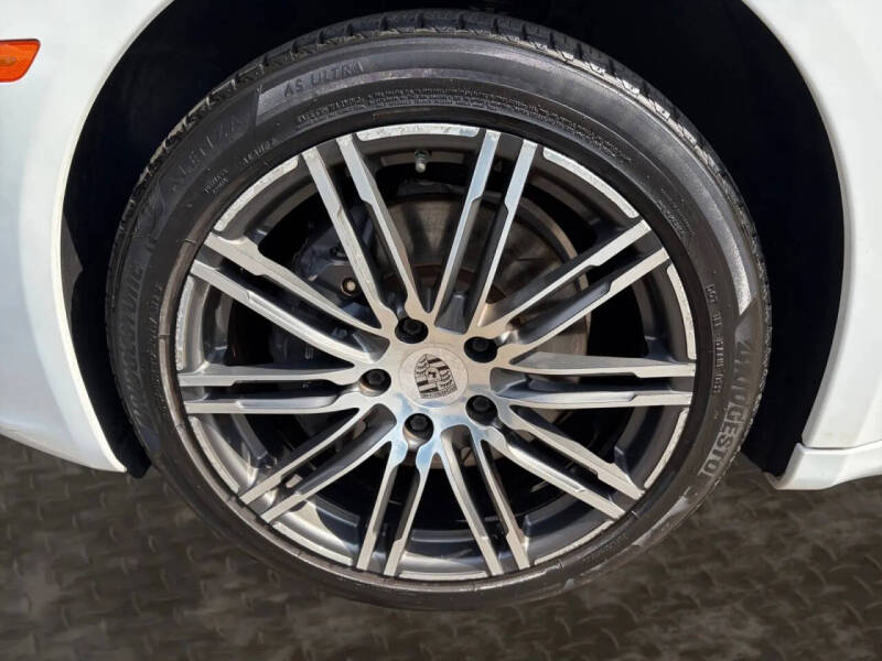 2015 Porsche Panamera