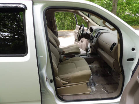 2017 Nissan Frontier SV