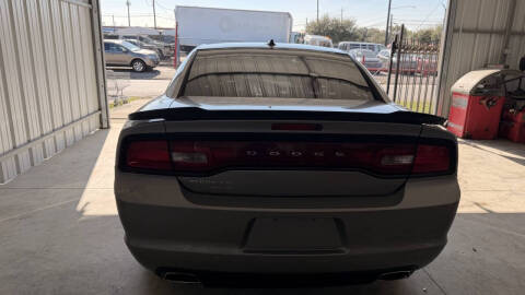 2014 Dodge Charger V6