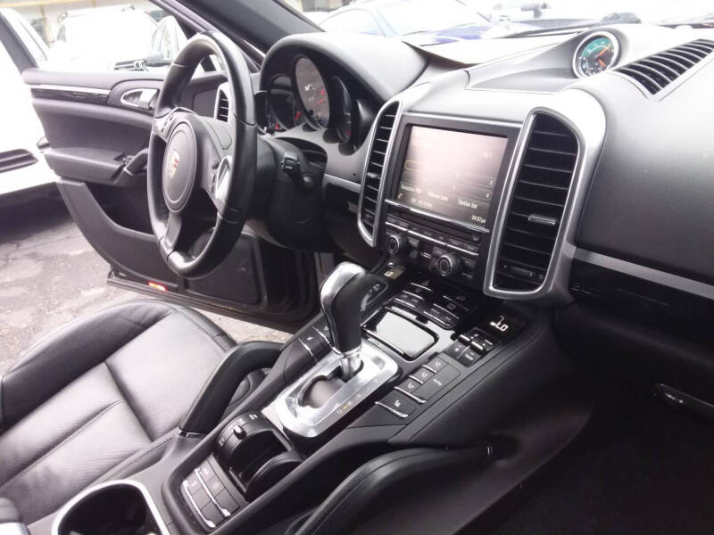 2014 Porsche Cayenne