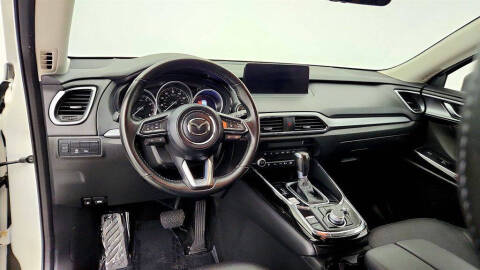 2023 Mazda CX-9 Touring Plus