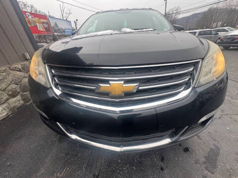 2017 Chevrolet Traverse LT