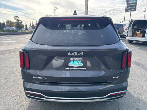 2023 Kia Sorento Hybrid EX