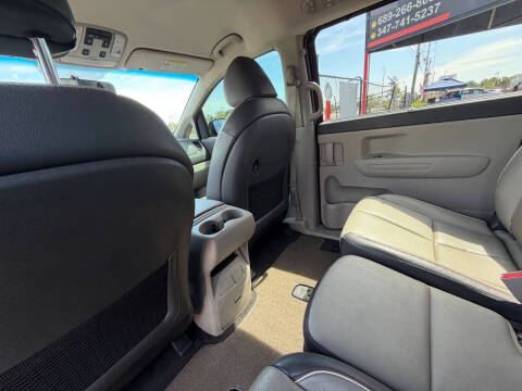 2018 Kia Sedona LX