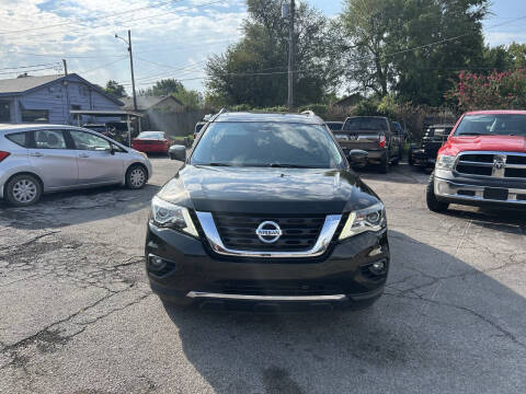 2017 Nissan Pathfinder SL