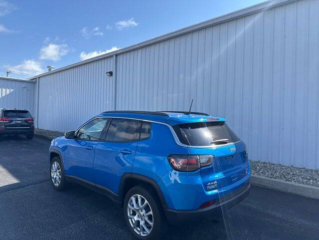 2023 Jeep Compass Latitude Lux