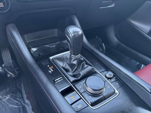 2024 Mazda Mazda3 Sedan 2.5 S Carbon Edition