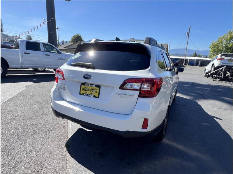 2016 Subaru Outback 2.5i Limited
