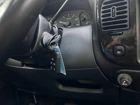 2002 Lincoln Blackwood