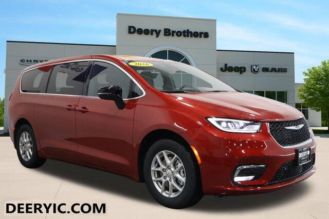 2026 Chrysler Pacifica Select