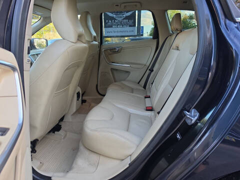 2016 Volvo XC60 T5 Platinum