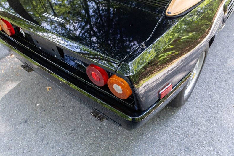 1989 Ferrari Mondial T