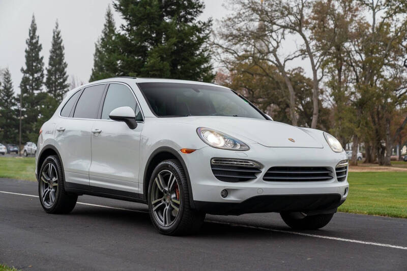 2013 Porsche Cayenne S
