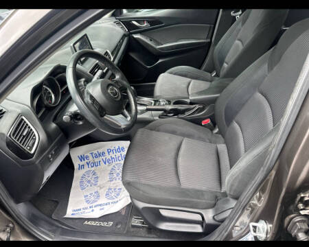 2015 Mazda MAZDA3 i Touring