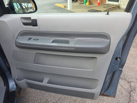 2004 Ford Freestar SEL