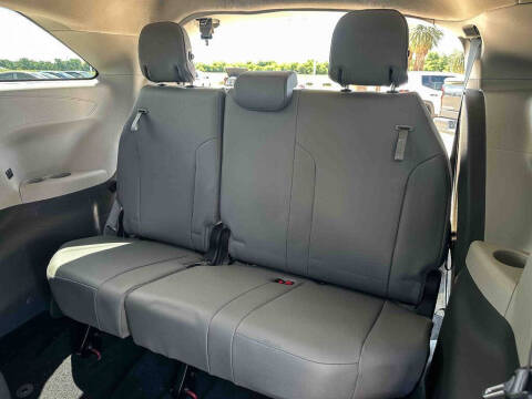 2021 Toyota Sienna