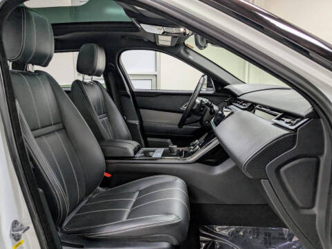 2018 Land Rover Range Rover Velar D180 S