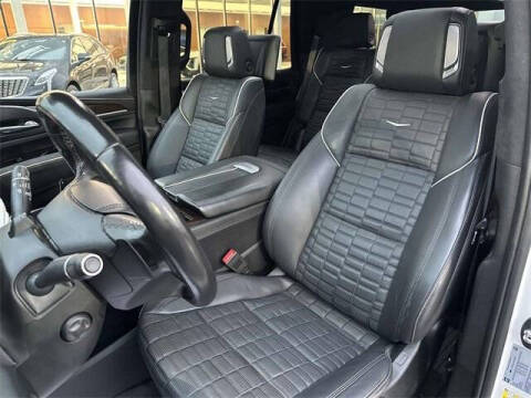 2023 Cadillac Escalade Sport Platinum