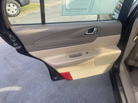 2002 Lincoln Continental