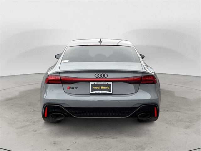 2021 Audi RS 7 4.0T quattro
