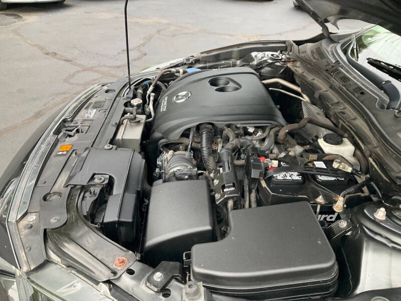 2018 Mazda MAZDA3 Touring