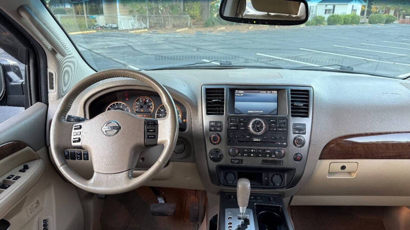 2011 Nissan Armada Platinum