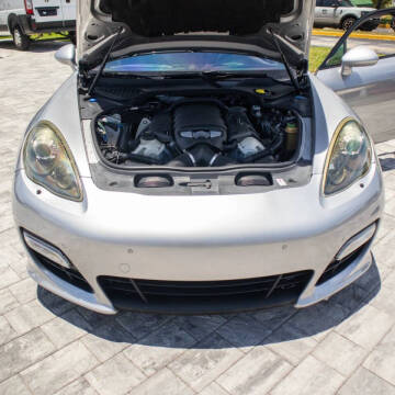 2013 Porsche Panamera GTS