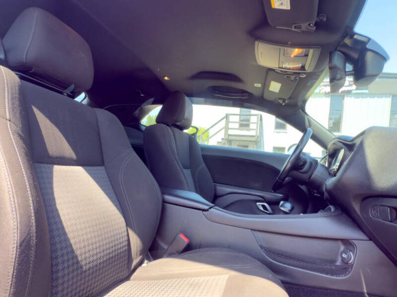 2020 Dodge Challenger SXT