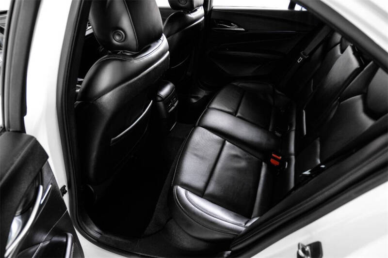 2023 Cadillac CT4 Premium Luxury