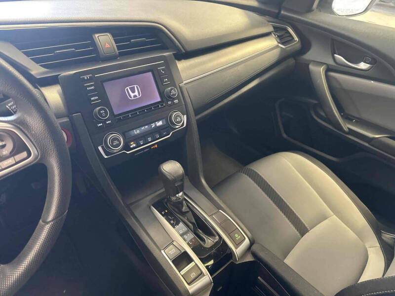 2017 Honda Civic LX-P