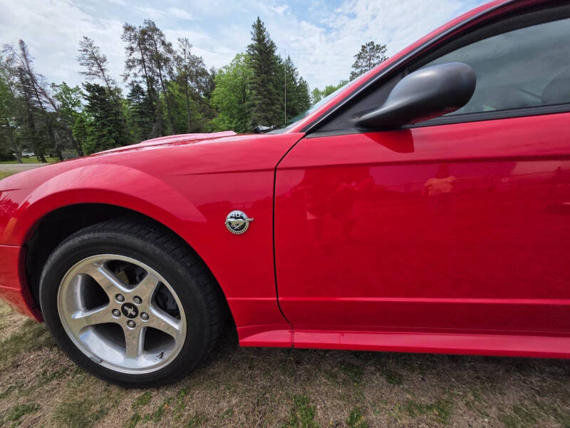 2004 Ford Mustang GT Deluxe