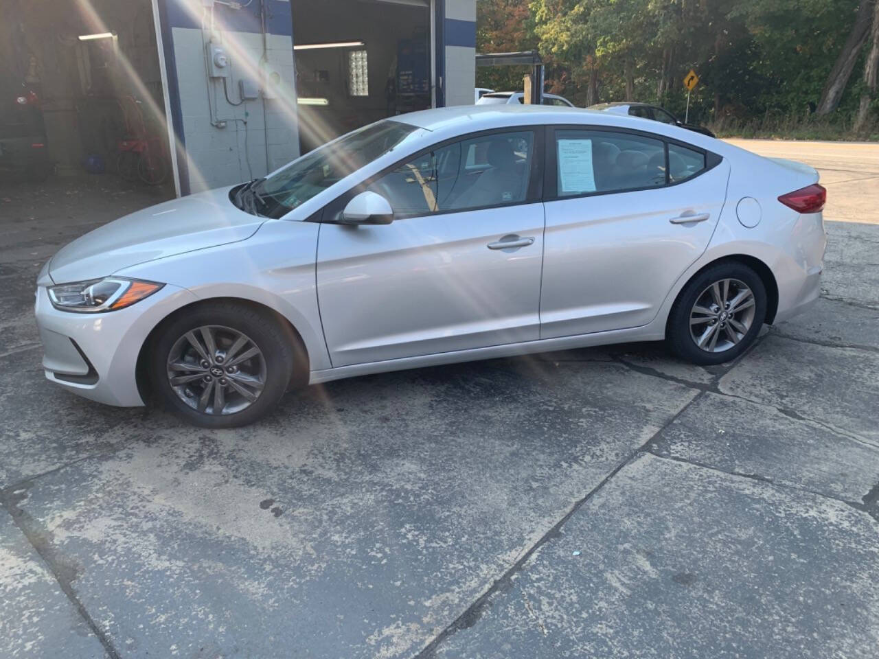 2018 Hyundai ELANTRA for sale at Chuckie Bizzarro's Fleetwing Auto in Erie, PA