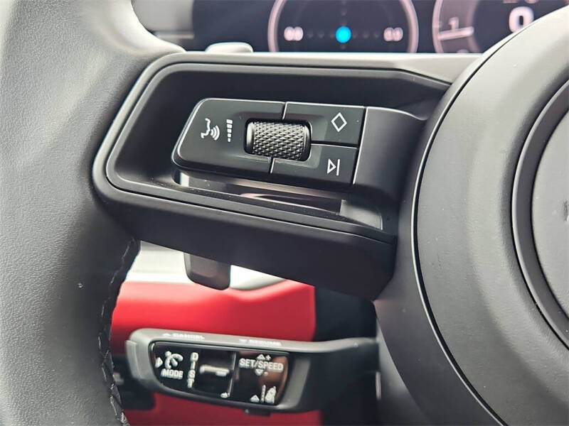 2025 Porsche Cayenne