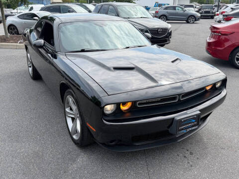 2015 Dodge Challenger SXT