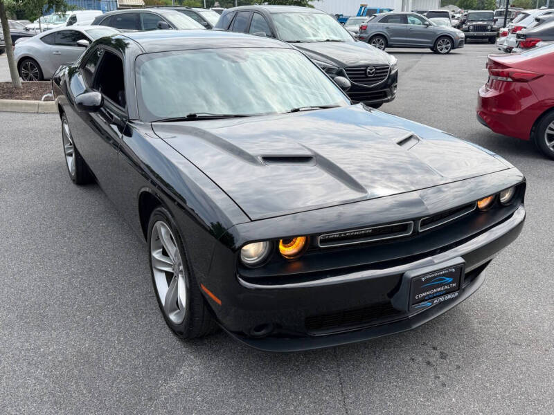 2015 Dodge Challenger SXT