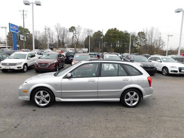 White 2002 Mazda Protege5 Base 4dr Wagon 2